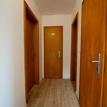 Herberts Kleine شقة *