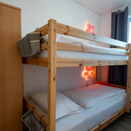 Herberts Kleine شقة *